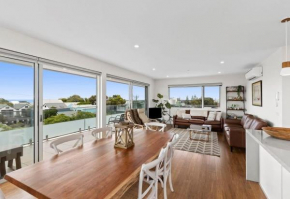 Penthouse Spectacular Ocean Views From Every Room, Ocean Grove